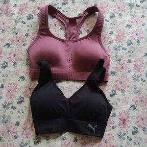 2 Sports Bras